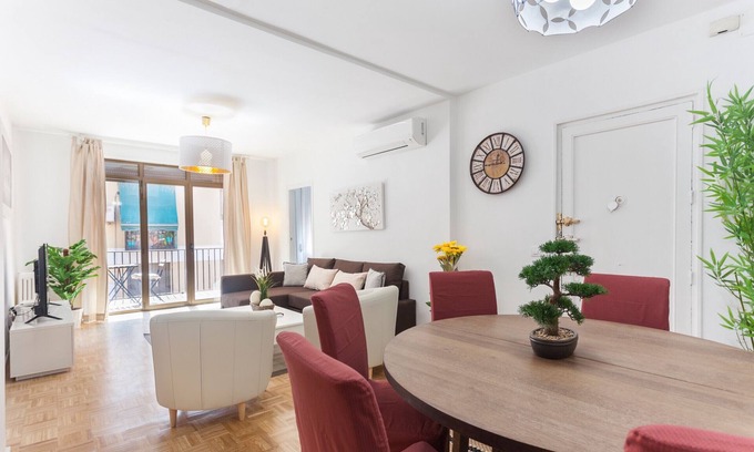 Embajadores Apartment | Latina Terrace VI apartment in Madrid
