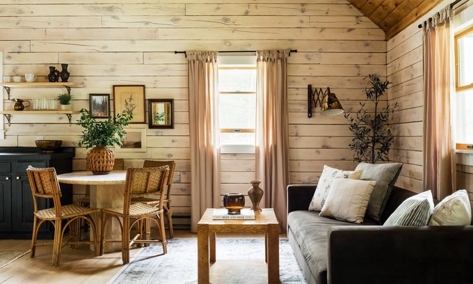 Brunswick Cabin | Lawless Log Cabin - cozy, newly renovated cabin