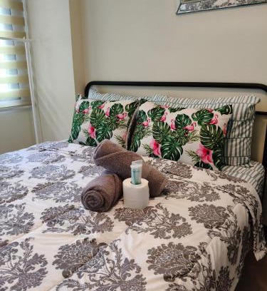 Luzon Hotel | LDN 6F - Two Palm Tree Villas