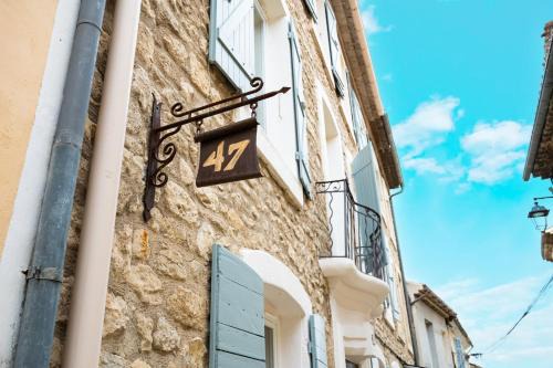 Beaumont-de-Pertuis Apartment | Le 47 - Rentals in South of France
