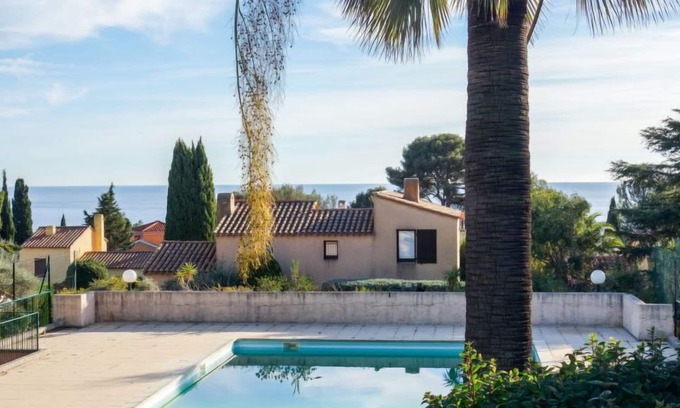 La Ciotat Apartment | Le Bali by Interhome