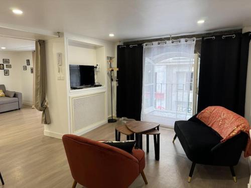 Secteur 2 Apartment | Le Bayard Appartement rénové en centre ville