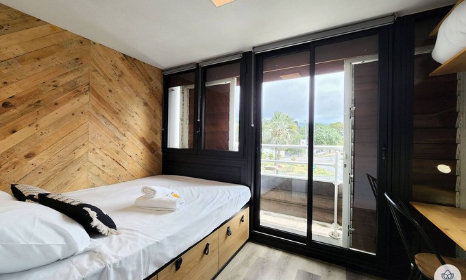 Sainte-Clotilde Apartment | Le Bois de Nèfles - 30 m2 - Sainte-Clotilde