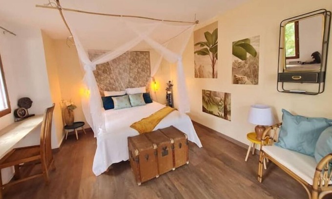 Plateau-Caillou House | Le Bungalow by Shakti Bungalow