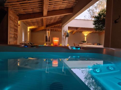 Grans House | Le Cabanon de Nans. Gîte de charme en Provence.