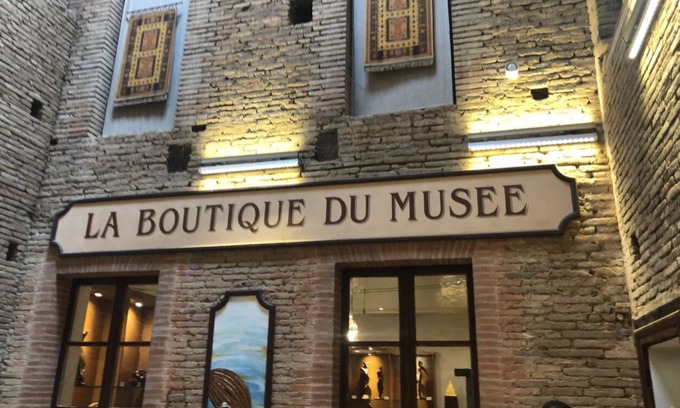 Lisle-sur-Tarn Apartment | LE Ccocon Tropical