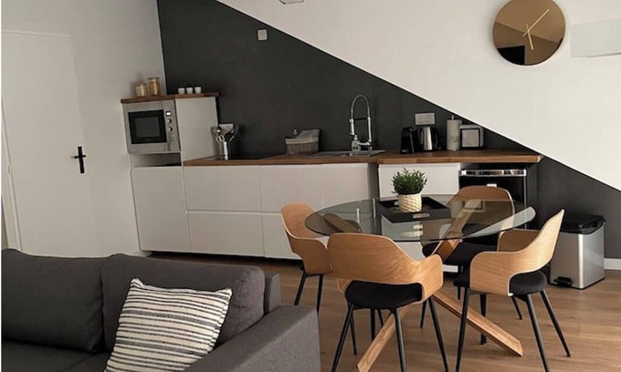 Hersin-Coupigny Cottage | Le Château de Toile - Le Châtaignier + SWIMMING POOL