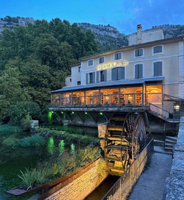 Fontaine-de-Vaucluse Apartment | Le Château Olive et Raisin