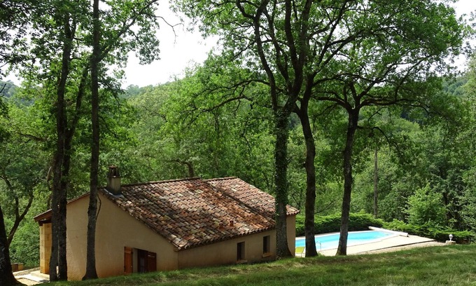 Blanquefort-sur-Briolance House | Le Chêne by Interhome