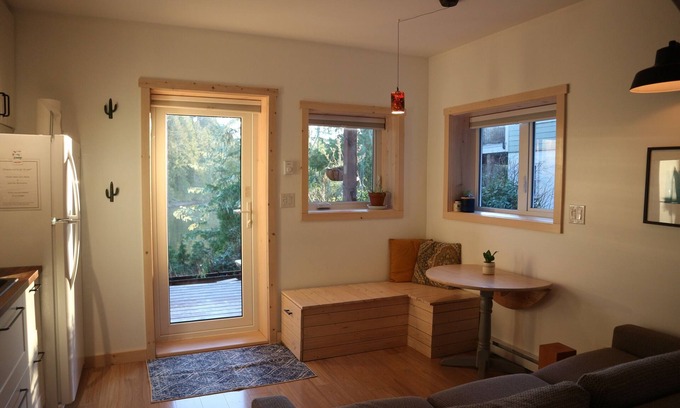 Ucluelet Apartment | Le Chalet Waterfront Studio w View + Kitchen + Patio & Laundry