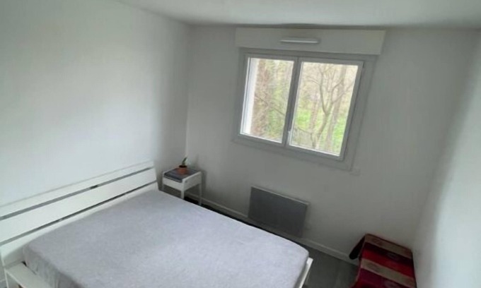 Fontaine-Bayonne-Cartoucherie Apartment | Le Charme des Jardins du Barry' apartment