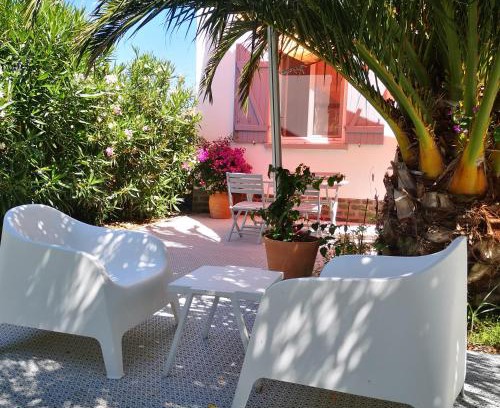 Beauvoir-sur-Mer House | Le chat bleu suite parentale chez l habitant cuisine partagée