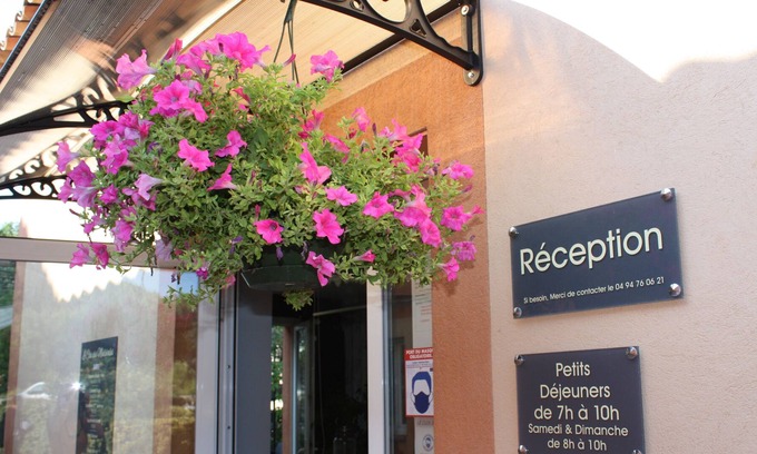 Le Thoronet Bed & Breakfast | Le Clos des Médiévales