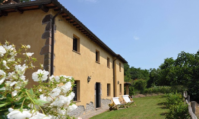 Corbara Villa | Le Coste (Orvieto) suggestive panorama, private garden, swimming pool on the farm
