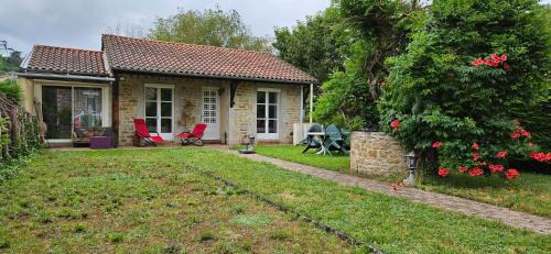 Villefranche-de-Rouergue House | Le Cottage des Mésanges