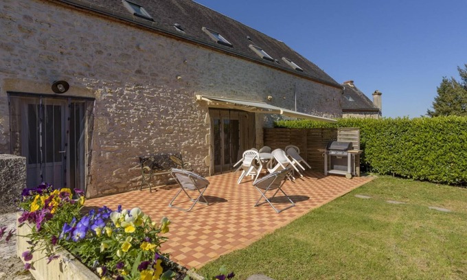 Mayrac House | Le cytise - MAYRAC - Gîte