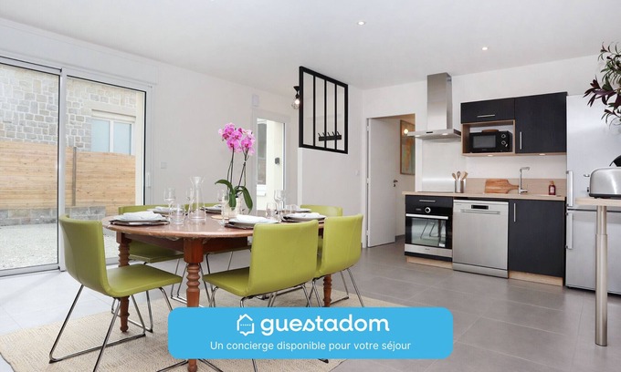 Pillerie – Bootz House | Le Debussy - Wifi - Parking - Centre