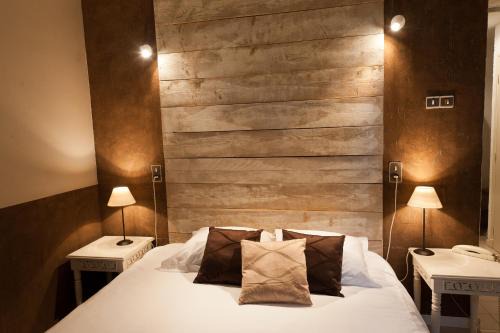 Cornillon-Confoux Hotel | Le Devem De Mirapier
