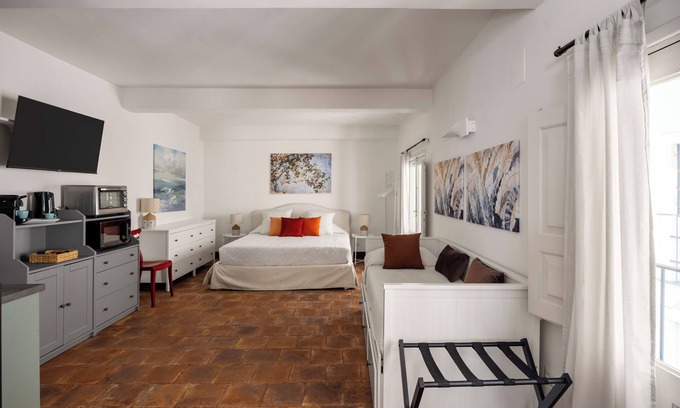 Acireale House | Le Dimore del Corso Acireale II Sicily Stay near Catania Taormina, the Sea, Etna