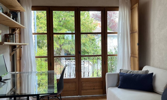 Alos House | Le George, Southern France Country Home