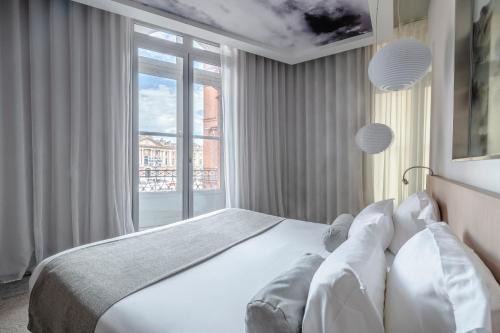Toulouse City-Centre Hotel | Le Grand Balcon Hotel