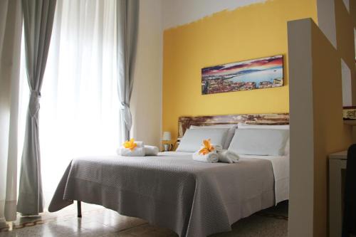 Naples City Centre Bed & Breakfast | Le Guarattelle House Teresina Room