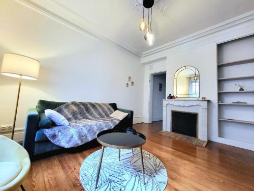 Anatole France Danton Apartment | Le Havre Haussmannien - Balnéo, proche Centre-ville et Gare