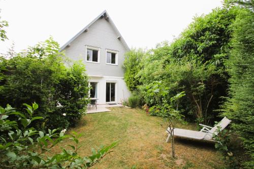 Reims House | Le Jardin Champenois Maison