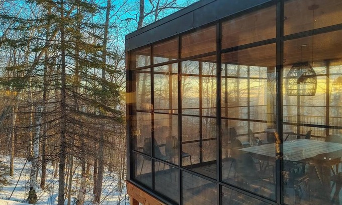 Petite-Riviere-Saint-Francois Villa | Le Lo - Fleuve - Forêt - Spa - 10 min du Massif