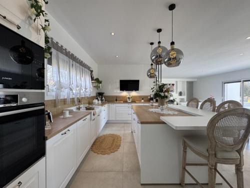 Ruaudin House | Le Luxury - 24h du Mans - 11pers - Rêve au Mans