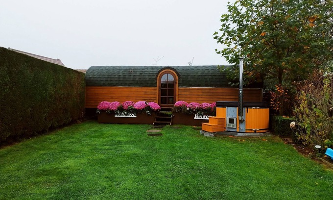 Brugelette Cabin | Le mélèze heureux 10 minutes' walk from Pairi Daiza