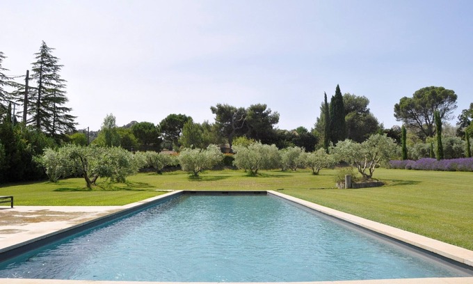 St.-Remy-de-Provence Other | Le Mas de Valampe