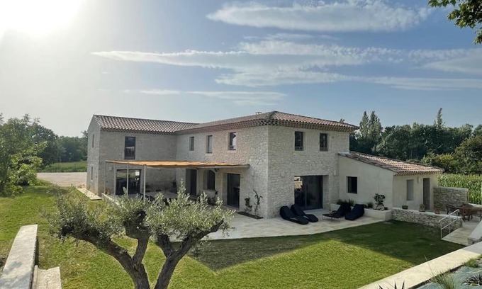 Puygiron House | le Mas du Moulin