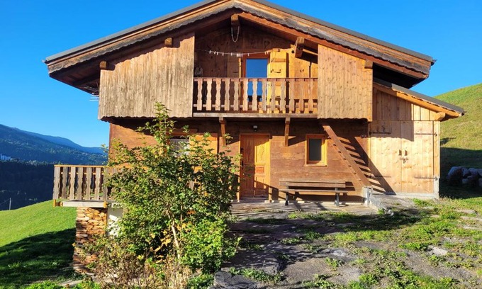 Flumet Ski Chalet | Le Mazot de Marie - chalet 6 pers