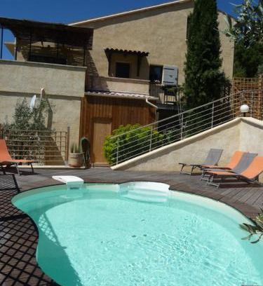 Aubres House | Le Mille Fleurs