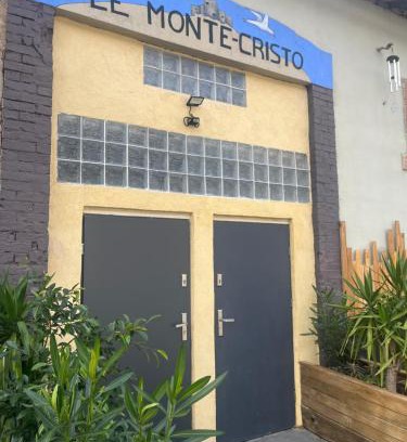 Les Cinq Avenues Apartment | Le Monté Cristo