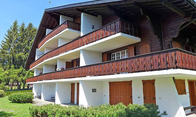 Villars-sur-Ollon Apartment | Le Mont Blanc 2 by Interhome