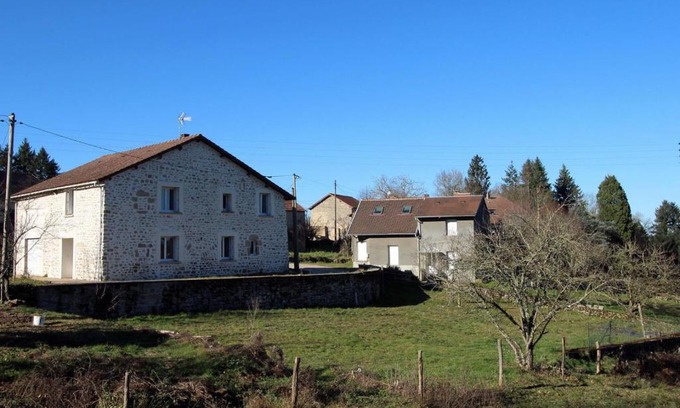 Saint-Sornin-Leulac House | Le monteil