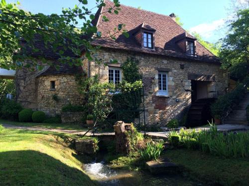 Les Eyzies Hotel | Le Moulin De La Beune