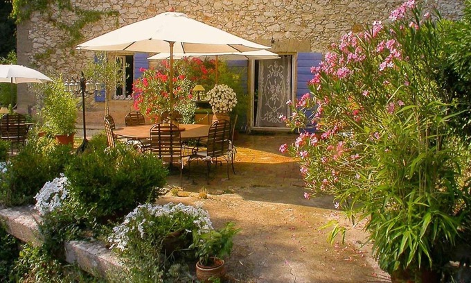 Rognes Bed & Breakfast | Le Moulin du Rossignol