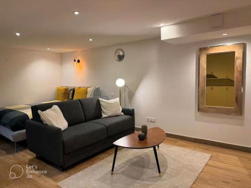 14th Arrondissement Apartment | Le Nid Secret - Studio charmant au cœur de Paris