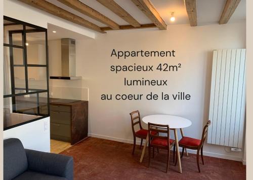 Villefranche-sur-Saone Apartment | Le Nid Urbain
