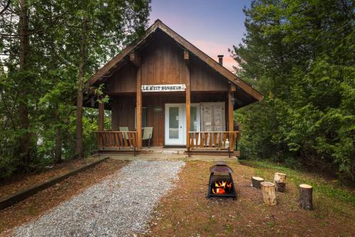 Sainte-Lucie-des-Laurentides House | Le P'tit Bonheur - Plage avec embarcations