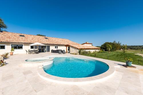 Bazas Bed & Breakfast | Le Palmier Exotique - Bazas