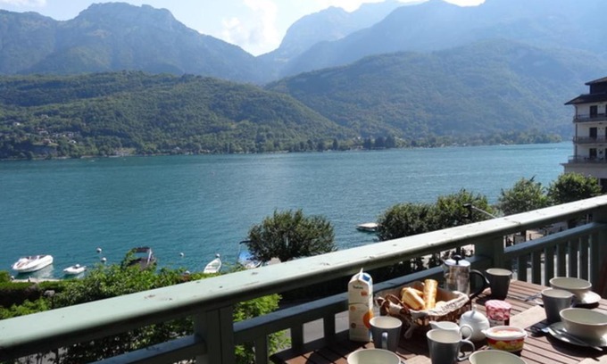 Duingt House | Le pavillon du lac