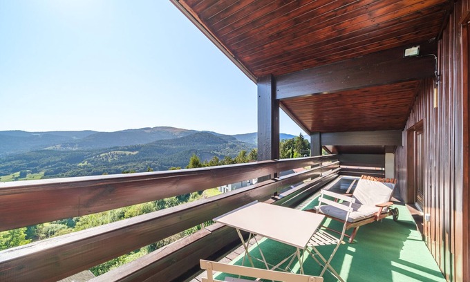 Muhlbach-sur-Munster Apartment | Le petit gîte de la Vallée - Vue montagne, parking