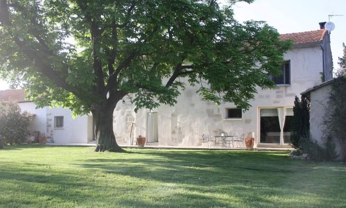 Barbentane House | LE PETIT MAS BETWEEN PROVENCE 5 people maximum