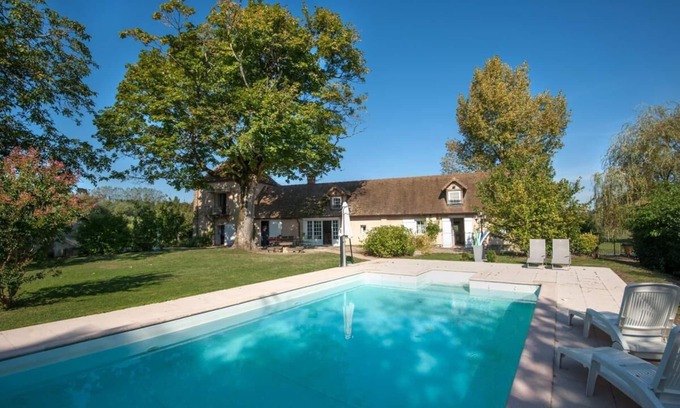 Lays-sur-le-Doubs House | Le Pigeonnier - LAYS-SUR-LE-DOUBS