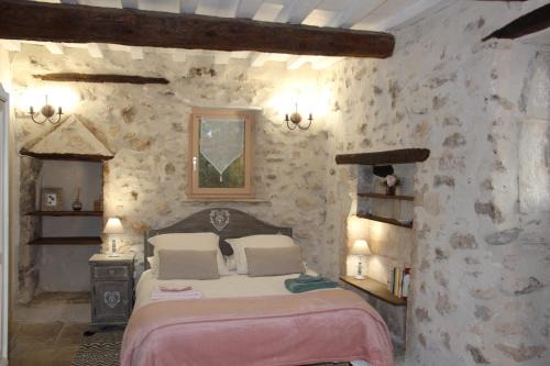 Montsegur-sur-Lauzon House | Le Pigeonnier, gîte des Lucioles en Provence