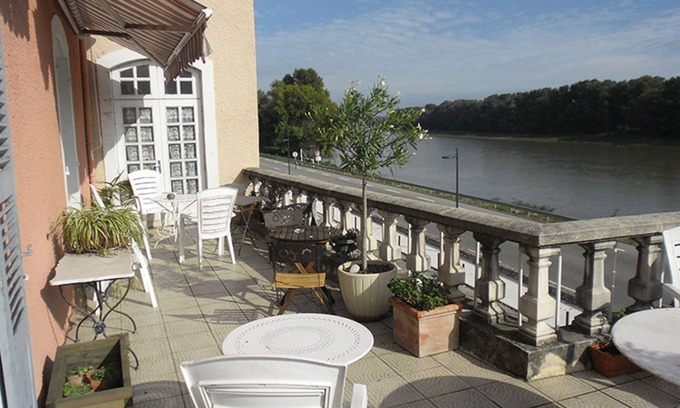 Bourg-Saint-Andeol Hotel | Le Prieuré